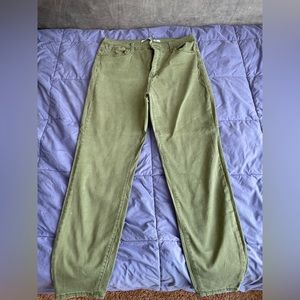 Celebrity pink skinny pants